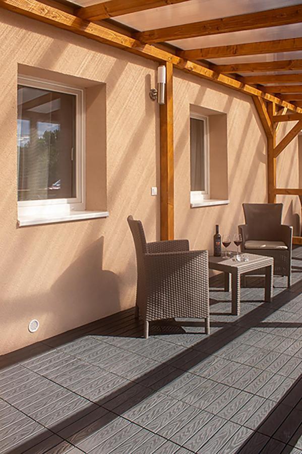 Sarvarlak Apartmanhaz * Sarvar