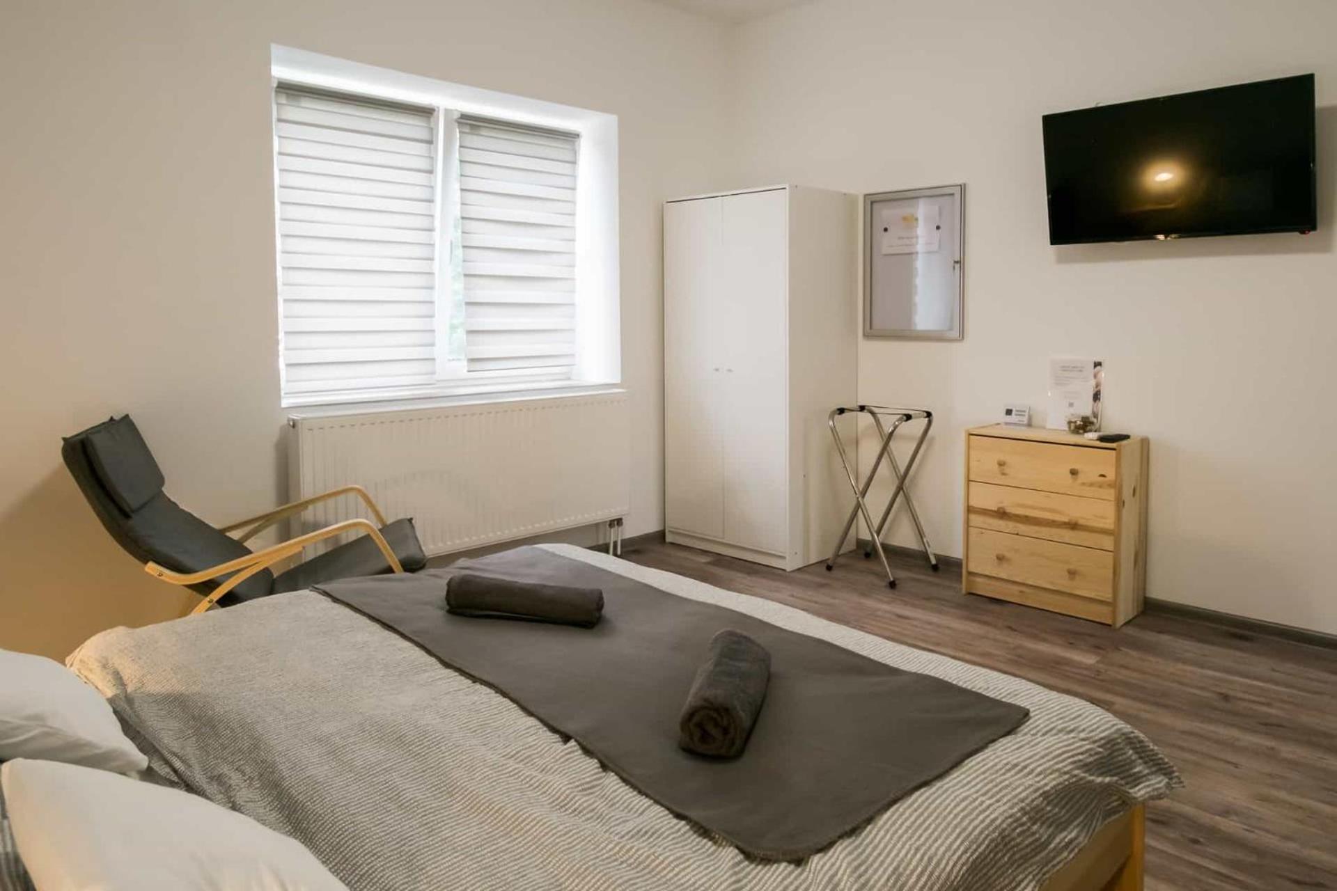 Apartment Sarvarlak Apartmanhaz Sarvar