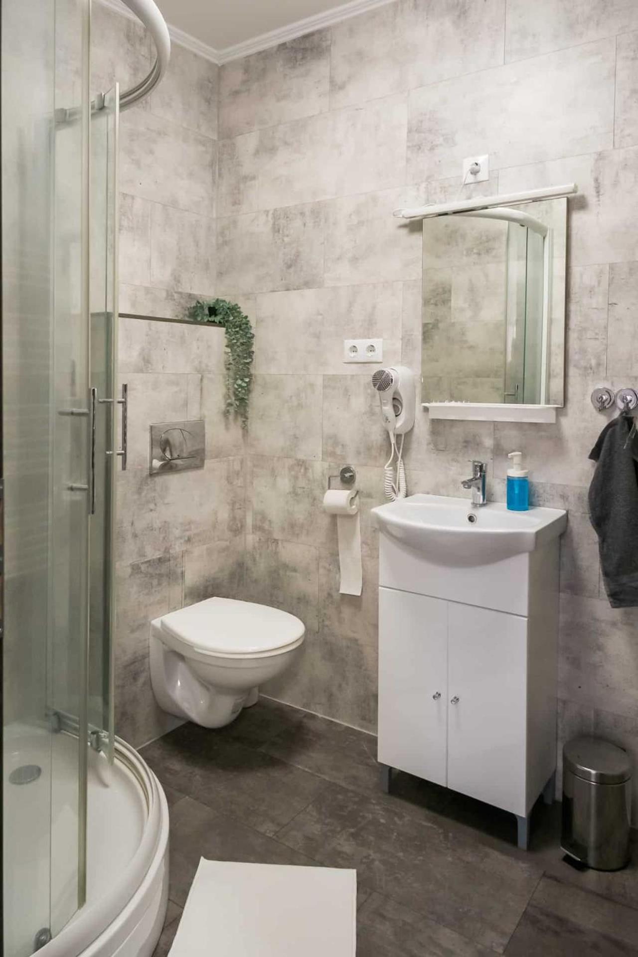 Sarvarlak Apartmanhaz Apartment Sarvar